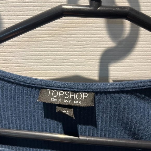 Cute And Flattering Dark Blue Shirt - Picture 3 of 4